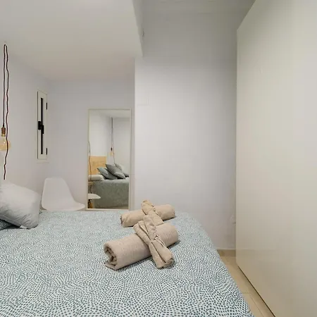 Cozy Nearby Flat Las Canteras